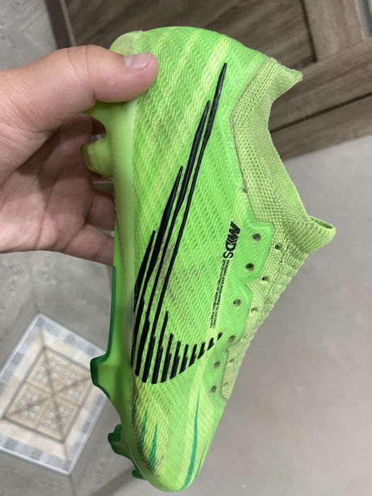 Бутсый Nike phantom