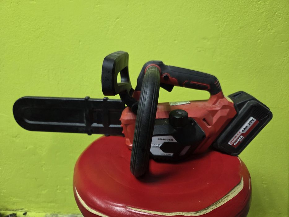 Акумулаторна резачка