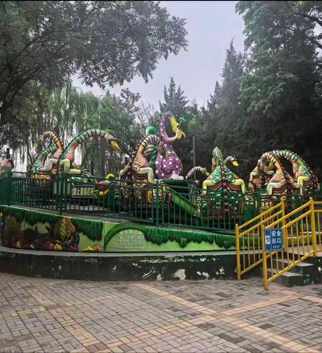 Барса турдаги аттракционлар бор