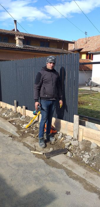 Garduri din sipca metalica, plasa, tabla, BCA, panou tip jaluzele