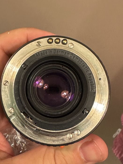 Обектив CARL ZEISS JENA PRAKTICAR 2,4/35mm 35mm F/2,4