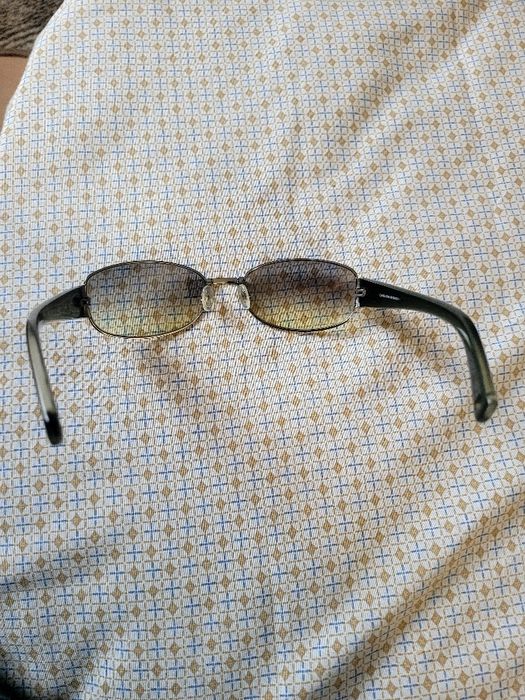 Продавам слънчеви очила Carolina Carrera