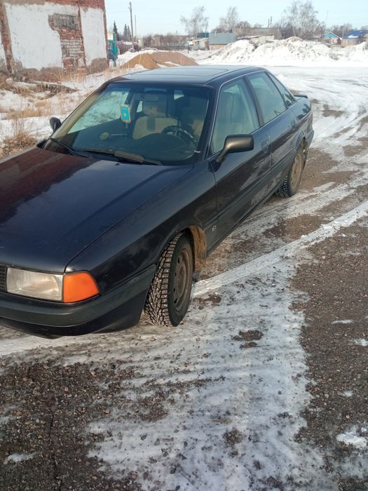 Продам Ауди б3 срочно торг