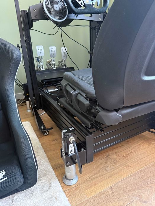 Sim racing симулатор