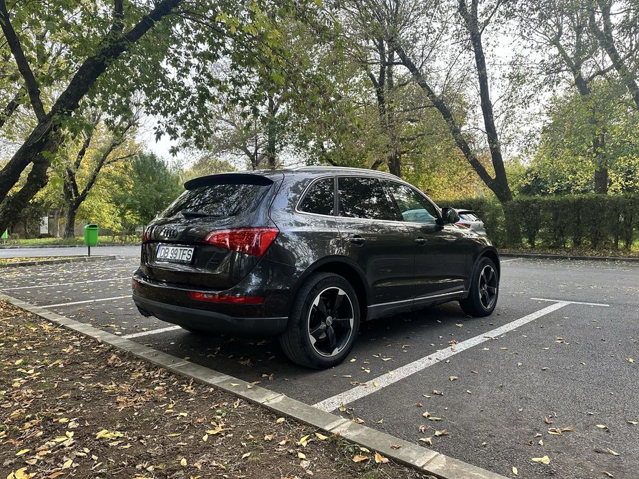 Audi Q5 8R 2.0 TDI 170cp Quattro 2011