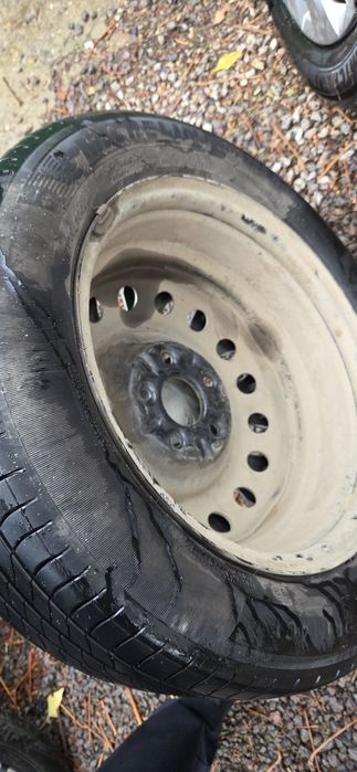 Продам комплект летней резины michelin r16