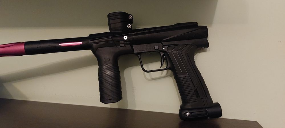 Paintball Planet Eclipse EMEK 100