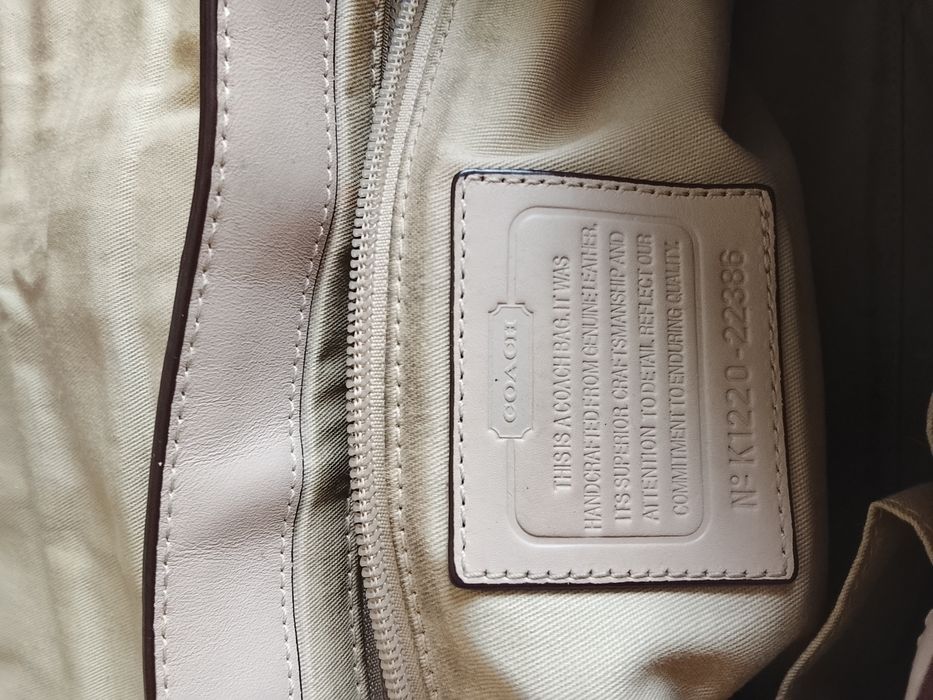Продам сумку Coach