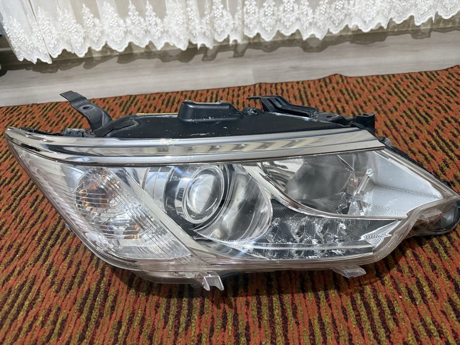Фары Camry 55 AFS