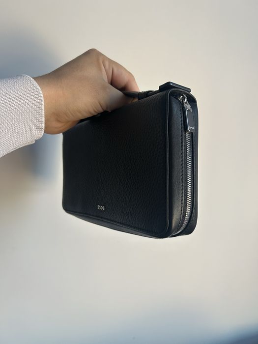 Продам портмоне BOSS, оригинал.