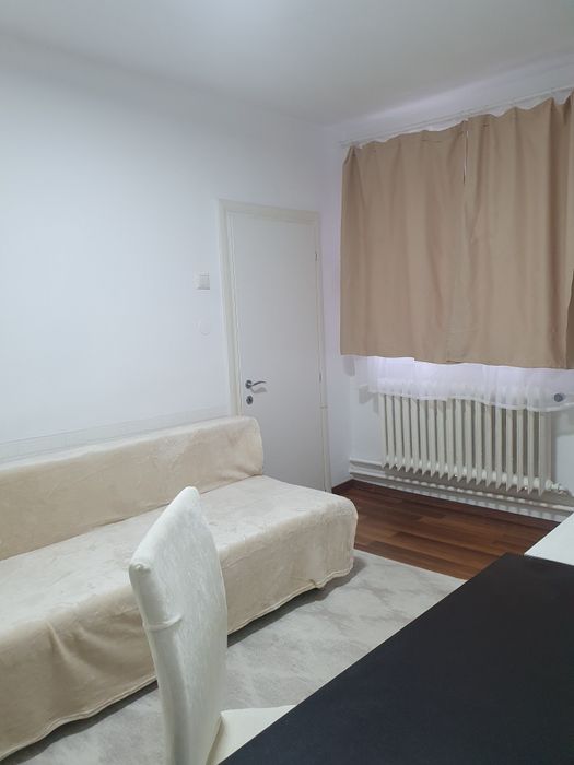 Apartament 2 camere de inchiriat str Busteni