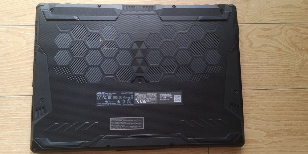 Laptop de Gaming ASUS TUF F15