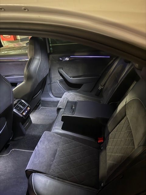 Superb RS 2018 2.0 TDI 190 cp DSG 173000 km Webasto/Alcantara/Jenti19