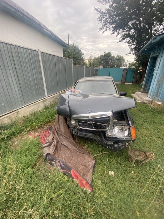 продам мерс 124 е220 автомат прсле дтп