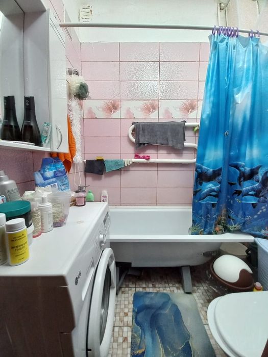 Продам 2х ком квартиру не ОКТ!