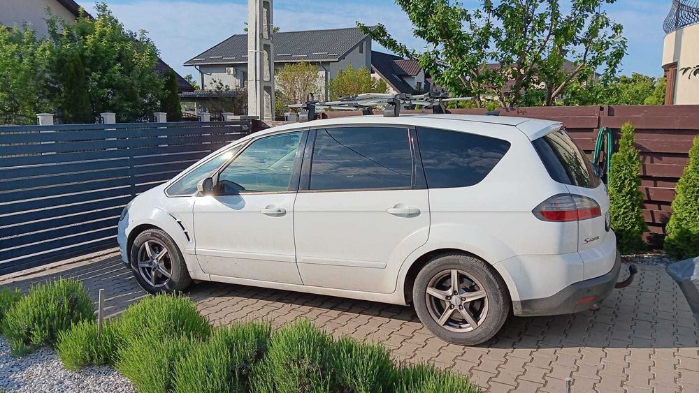 Ford S-MAX 302000 km demonstrabili cu documente