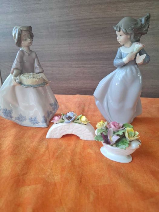 Красиви порцеланови фигури NAO by Lladro Spain