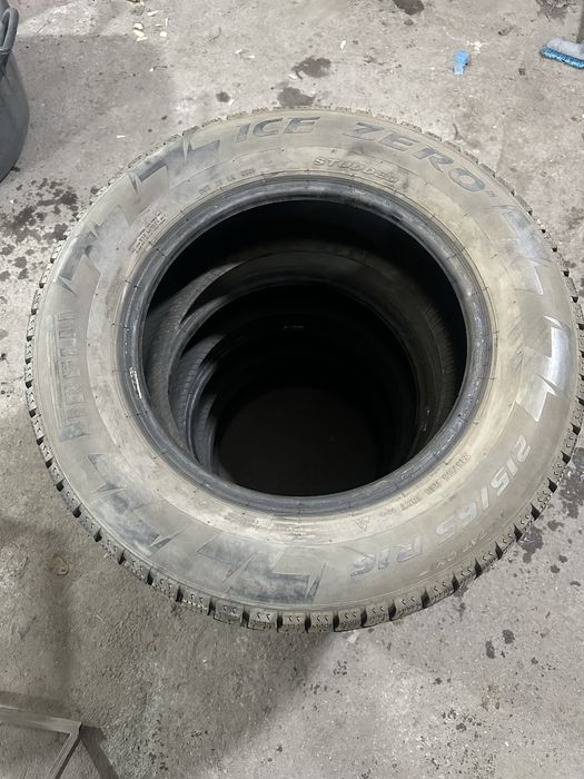 Pirelli ice zero 215/65/R16 цена за комплект