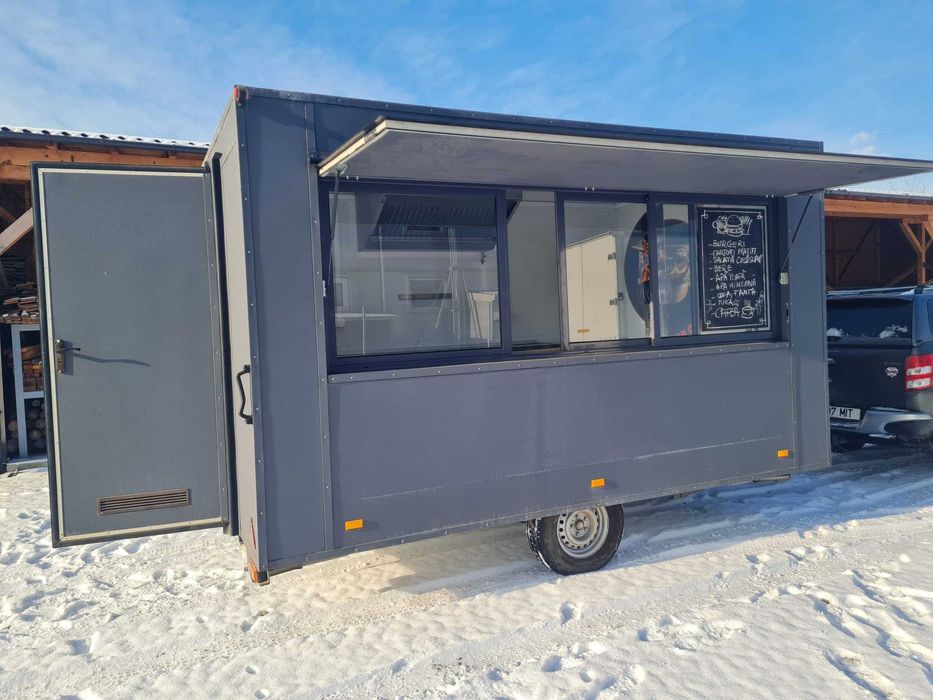 Rulota comerciala tip fast food