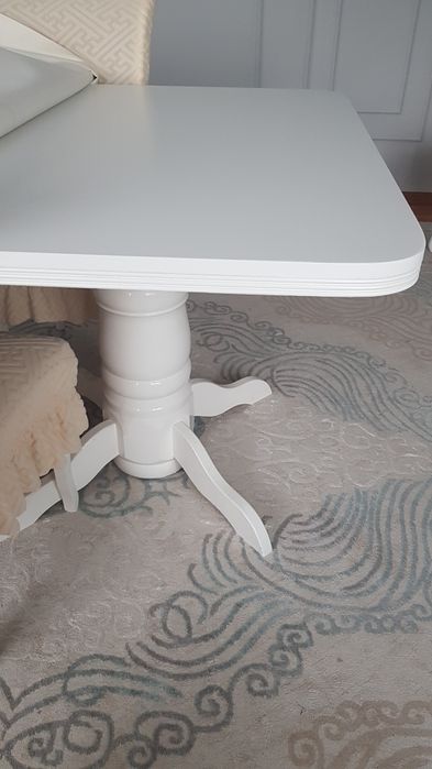 Продам стол 3-3.5 метра, стулья 10шт.