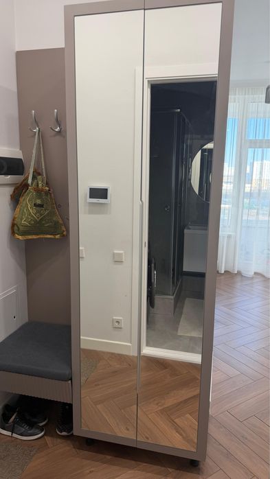 Шкаф в прихожую,