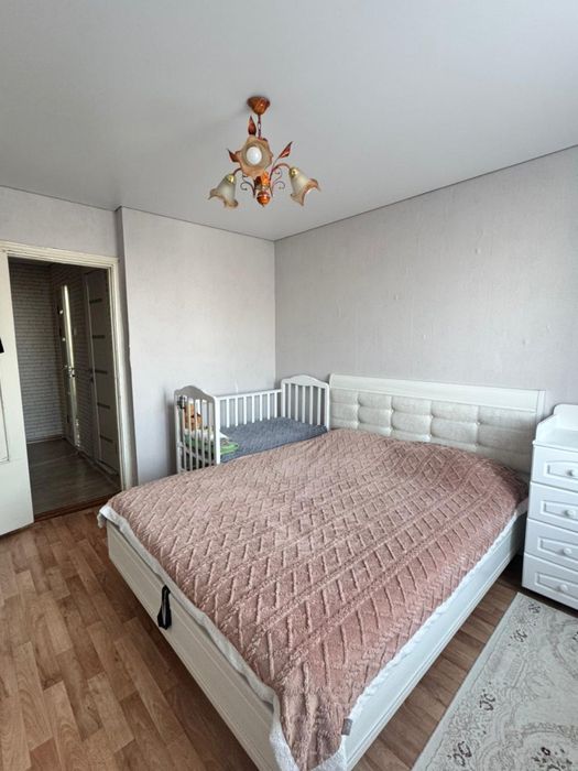 Продам 2 ком квартиру