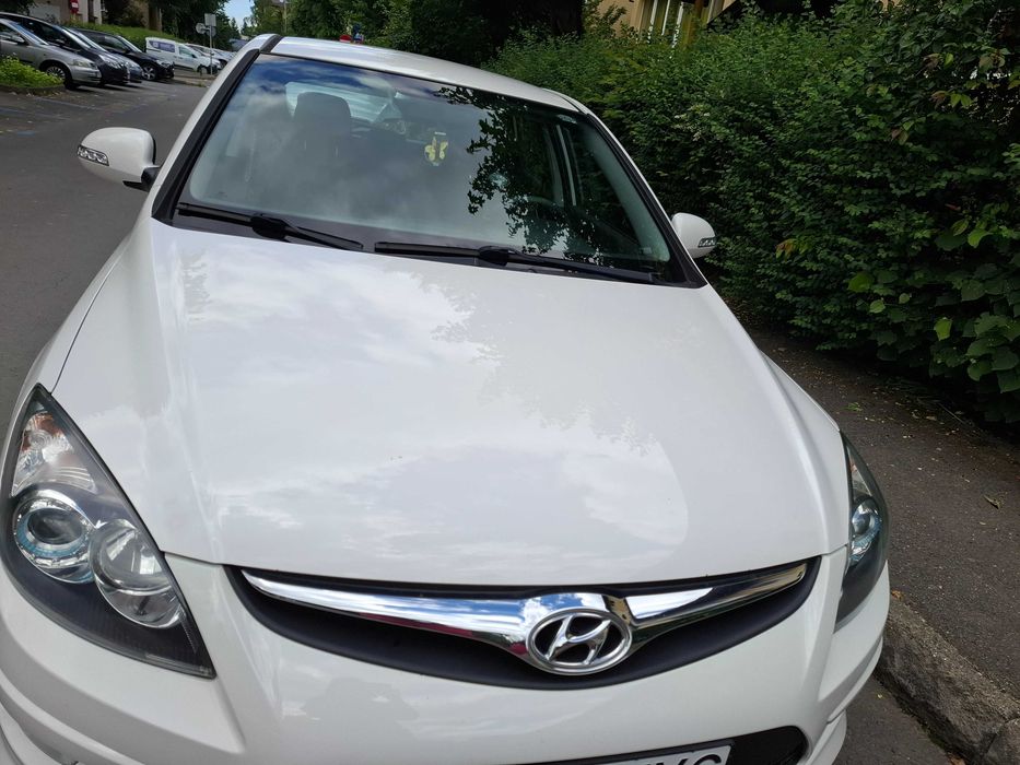 HYUNDAI i30 0 — imagine 2