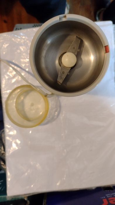 Ретро кафемелачка