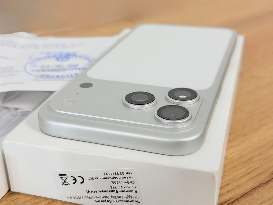 iPhone 17 Pro Max 41 зареждания ТЕХНОПОЛИС!!!