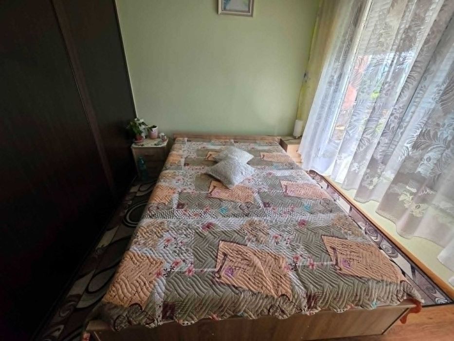 Продава 2-стаен апартамент, кв.Изток, гр.Перник-преустроен в 3-стаен