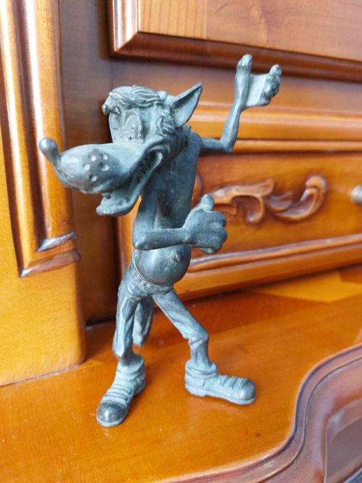 Satatueta din bronz suport bijuteri! Well, Just You Wait The Wolf