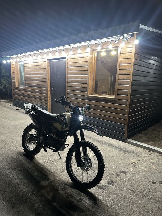 Продам мотоцикл эндуро