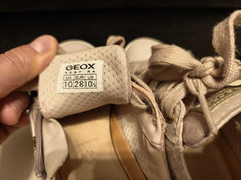 Incaltaminte Geox respira fete, marimea 28, ca noi