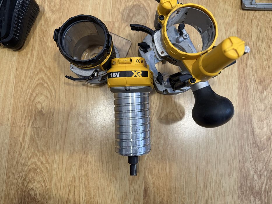 Оберфреза Dewalt DCW600