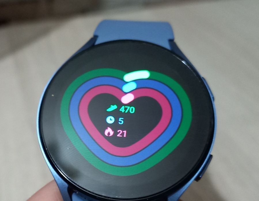 Продам часы Samsung
