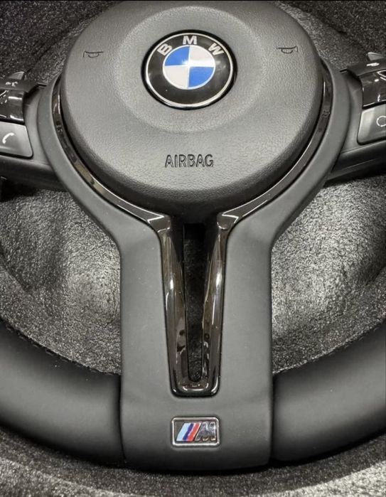 Bmw руль М E70 E71 E90 E92 E83 / руль на bmw e70 black / / руль на бмв