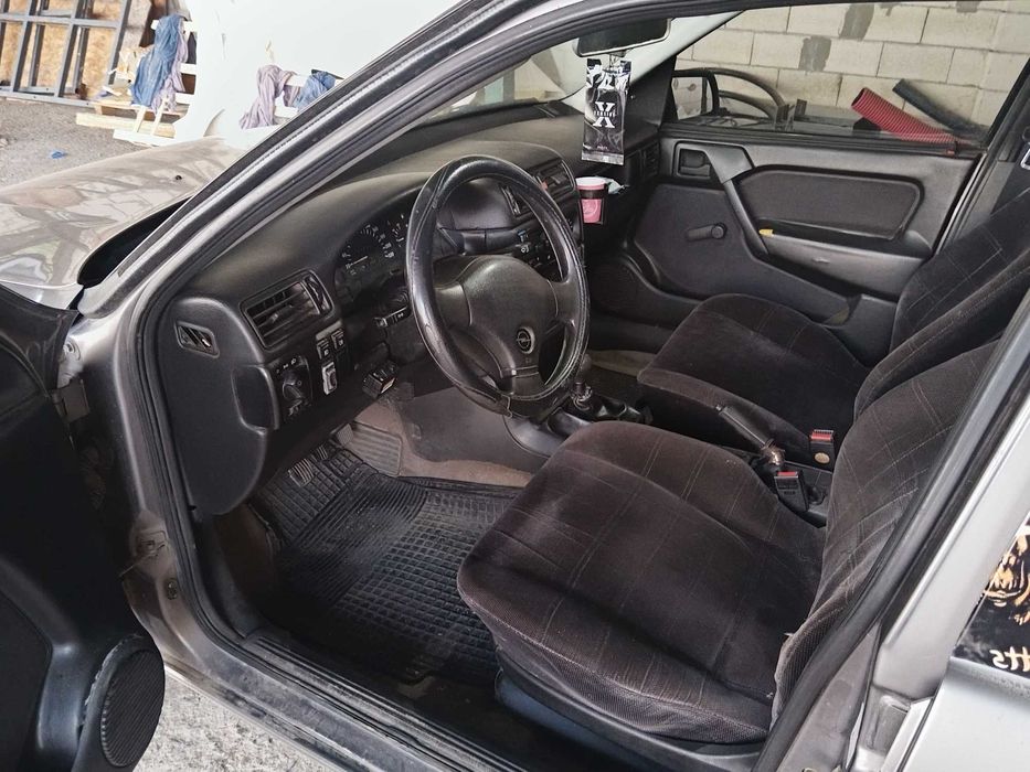 Опел Вектра А 1.4 бензин/газ