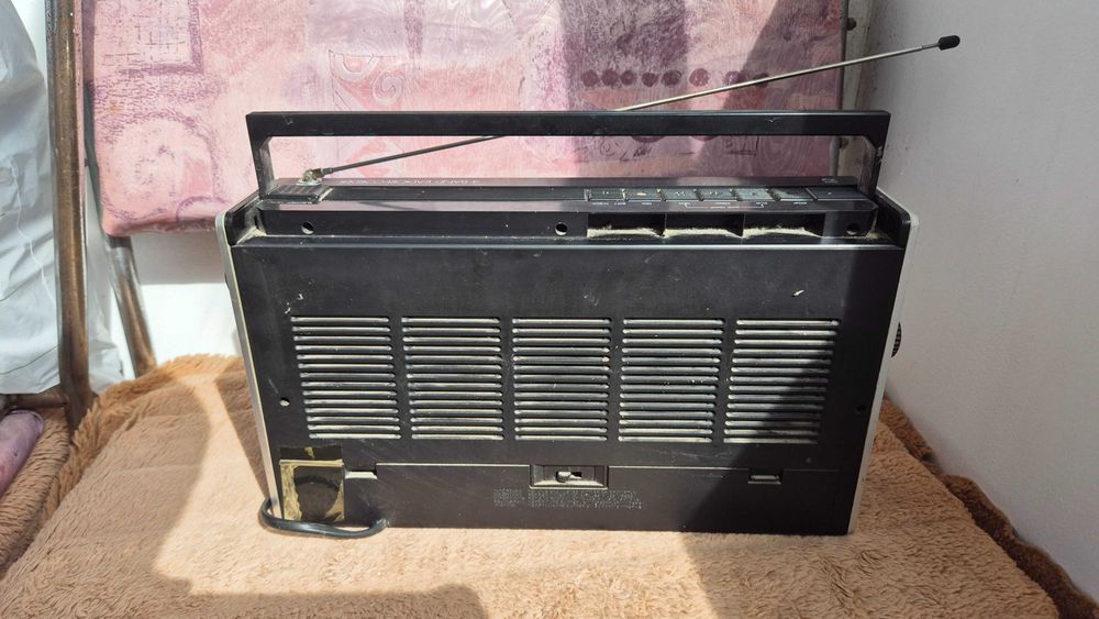 Радио Philips 574