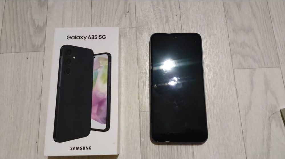 Продам телефон самсунг