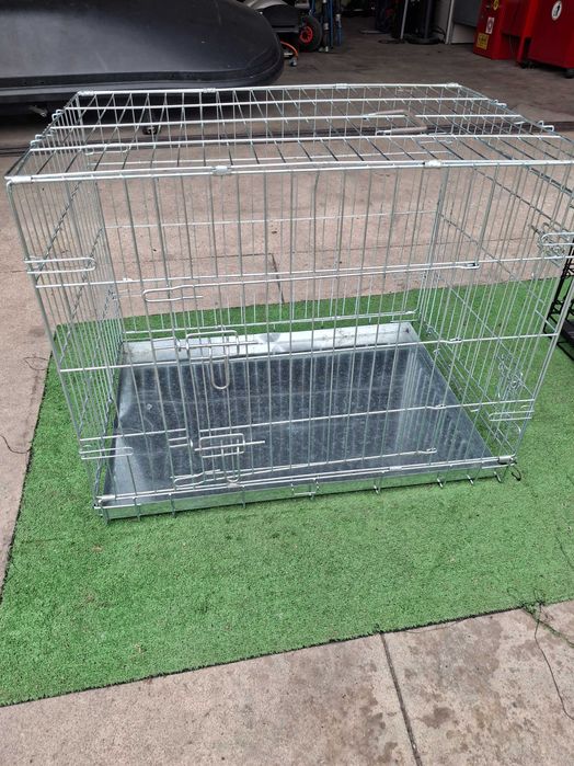 Сгъваеми клетки за кучета