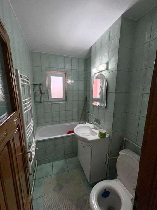 Închiriere apartament cu 2 camere