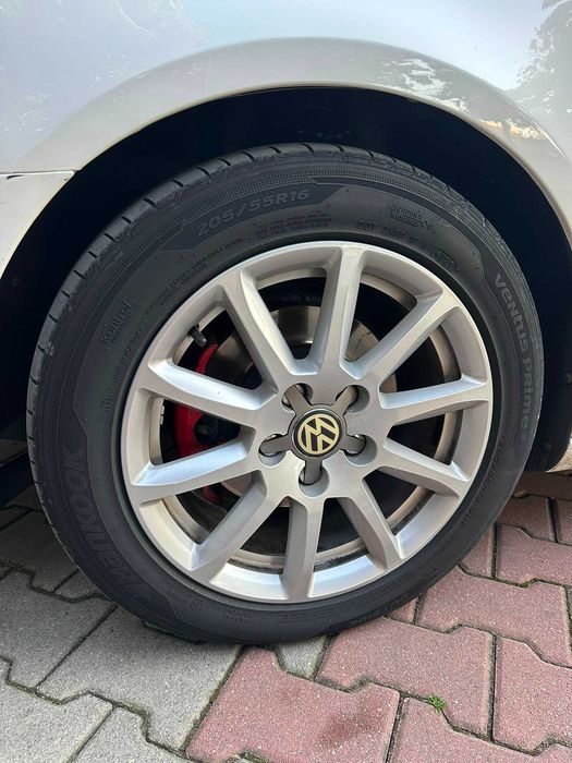 Volkswagen Golf VI - 1.6 TDI BlueMotion – 2011