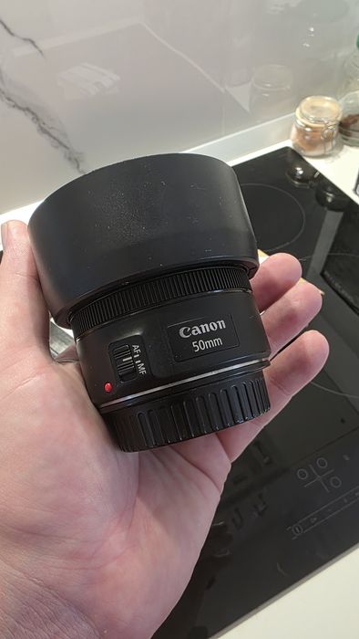 Obiectiv Canon EF 50mm F1.8