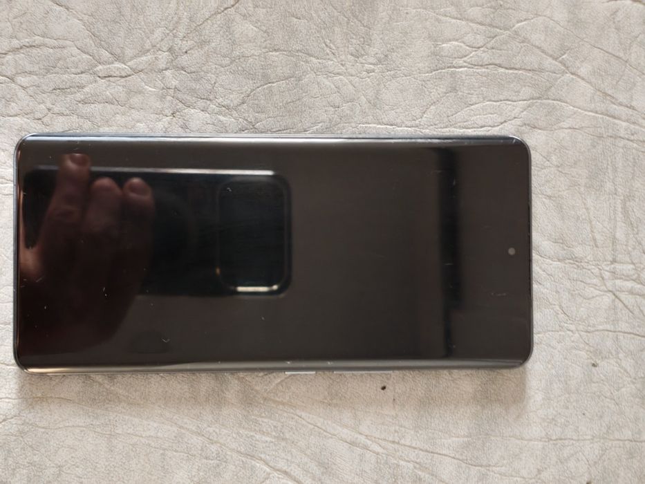 Телефон Vivo v25pro