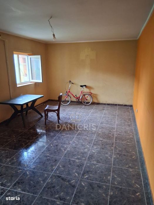 Casă bătrânească + Hală |Brătianu | Teren 621 mp | Deschidere 30,46 ml