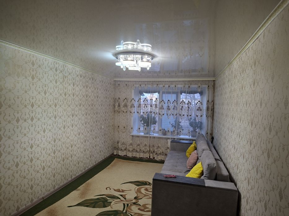 Продам  2 х комнатную квартиру