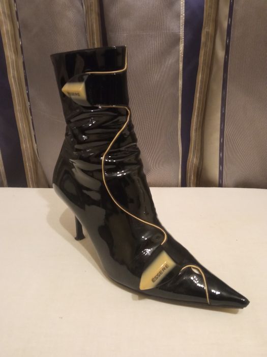 Продам итальянские ботильоны 36 разм.