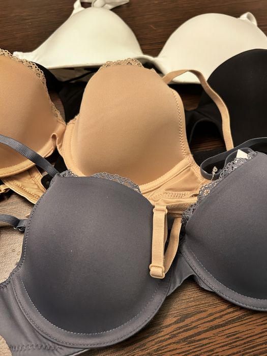 Set 4 sutiene dama 75A  H&M