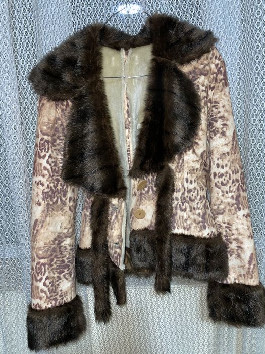 Jachetă îmblanită marimea M