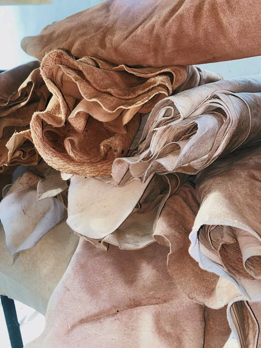 Естествена кожа на парче